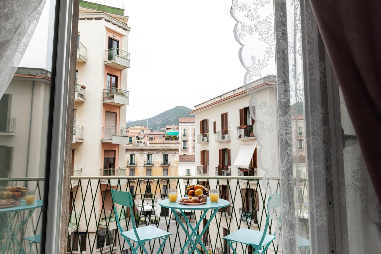 Velia34 Bed & Breakfast Salerno Ngoại thất bức ảnh